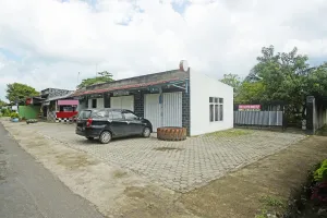 Image of OYO 90229 Fidel Caestro Homestay