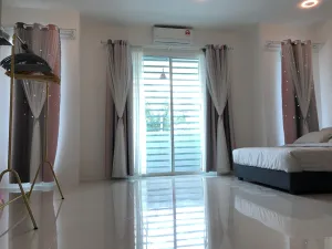 Image of Ipoh Paradise Homestay 4BR @ Station 18 (13 Pax)