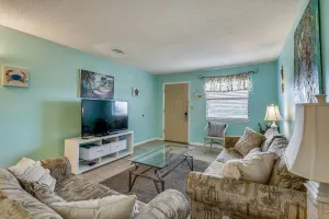 Image of Venus 309 sleeps 10 Close to pool and beach by RedAwning