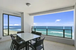 Image of Soul on the Esplanade - HR Surfers Paradise