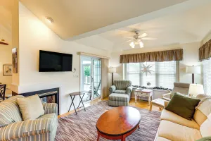 Image of 5 Mi to Beach Lewes Home with Deck and Pond View