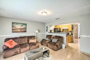 Image of La Vergne Townhome 22 Mi to Dtwn Nashville!