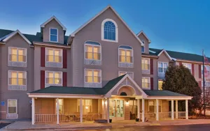 Image of Country Inn & Suites by Radisson, Birch Run-Frankenmuth, MI