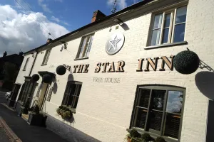 Image of The Star Inn 1744