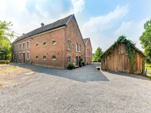 Image of Holiday home in Sint-Martens-Voeren with garden