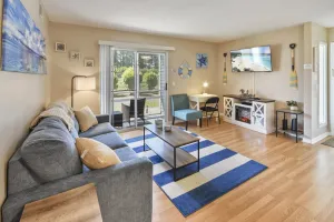 Image of Retreat at Glenns Bay F202