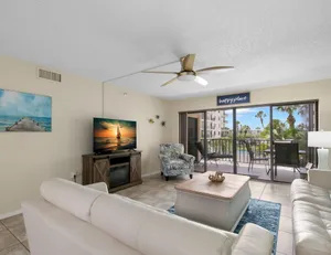 Image of Golden Shores 210