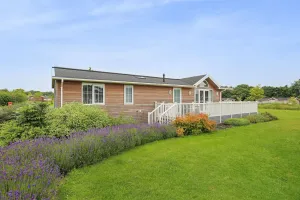 Image of Host & Stay - Mahonia Lodge