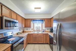 Image of Welcoming Condo in Davenport: Central Location!