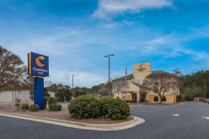 Image of Comfort Inn Fayetteville I-95