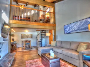 Image of Private Washer & Dryer, Outdoor Pool and Hot Tub, Nicely Updated, Free Bus Route