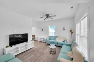 Image of Sleek 4br Home In Raleigh â Fully Renovated 4 Bedroom Home by RedAwning