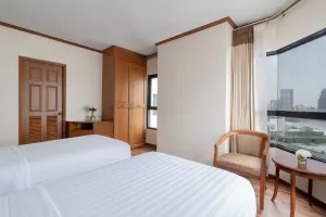 Image of Grand Diamond Suites Hotel