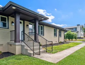 Image of Diana's Place