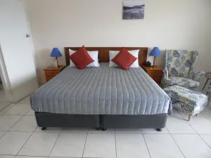 Image of Airlie Court Units