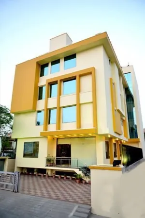 Image of Royal View Hotel