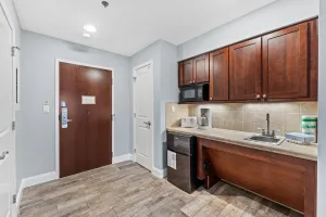 Image of Luau II 7026 Studio