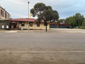 Image of Hawker Hotel Motel