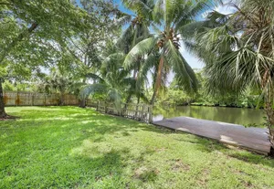 Image of Stylish 4BR 2BA Home w Spacious Backyard in Vibrant Wilton Manors