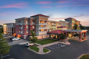 Image of Holiday Inn Hotel & Suites Maple Grove Northwest Minneapolis-Arbor Lakes by IHG