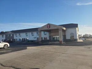 Image of Super 7 Inn Tecumseh