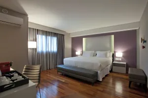 Image of NH Curitiba The Five