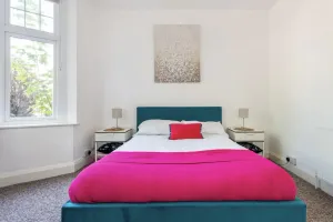 Image of Beautiful 1-bed Apartment With Garden in London