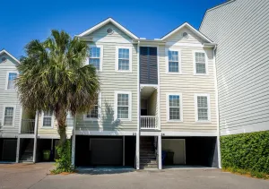 Image of TURTLE BAY 23 3 Bedroom Holiday Home By My Ocean Rentals