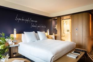 Image of Domaine Reine Margot Paris - Issy MGallery Collection
