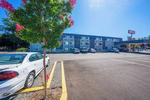 Image of Unicorn Inn by OYO Portland