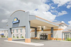 Image of Days Inn by Wyndham Hattiesburg MS