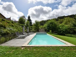 Image of Farmhouse in Pyrenees with Pool