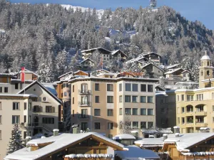Image of Chesa Languard