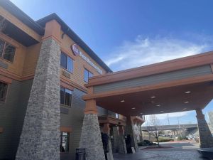 Image of Best Western Plus KC Speedway Inn & Suites