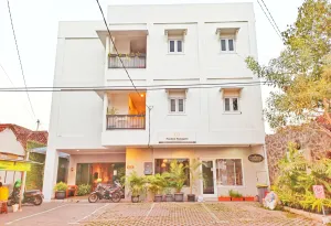 Image of Manggolo Homestay Syariah