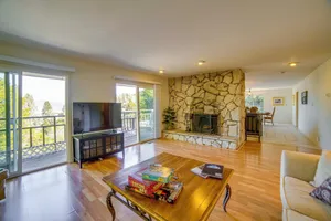 Image of 2 Mi to Clear Lake Access: Norcal Getaway