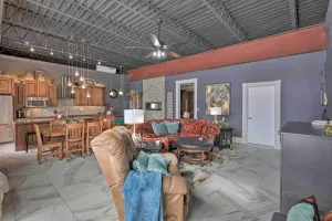 Image of Regal River Retreat in the Heart of Yankton!