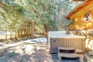 Image of Charming Idaho Springs Retreat on Chicago Creek!