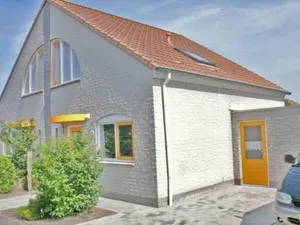Image of Snug Holiday Home With Garden