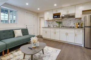 Image of Efficiently Equipped Pacifica Apt - 1 Mi to Beach!