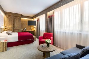 Image of Edelweiss Manotel