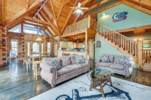 Image of Cherokee Lake Cabin w\/ Deck & Kayaks!