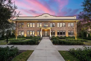 Image of The Adaline #2 - Luxury Hyde Park Apt, Steps to Bayshore