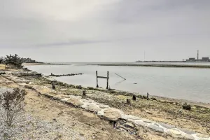 Image of Coastal Waterford Getaway, Steps to the Water!