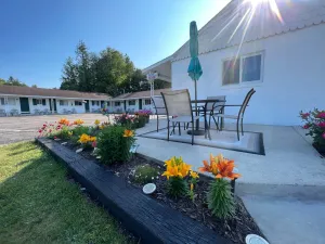 Image of Cedars Motel