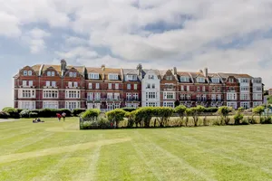 Image of Sea Breeze - Hastings