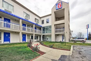 Image of Motel 6-Columbus, OH - West