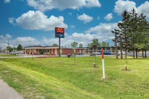 Image of Econo Lodge Neenah