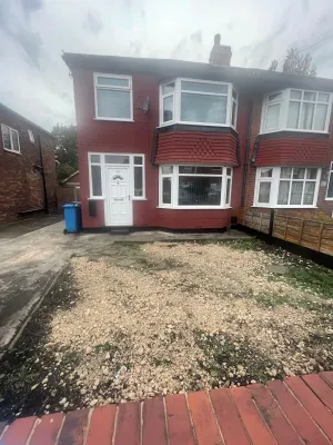 Image of Cozy Manchester House With 3 Bedrooms