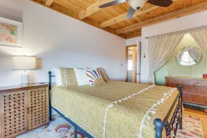 Image of Mountaintop Blue Ridge Cabin: 2 Mi to Downtown